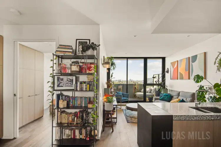 112 Adderley Street