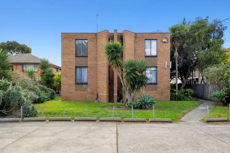 14 Forrest Street