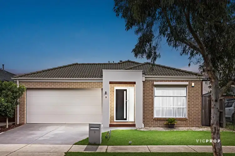 9 Walgett Street