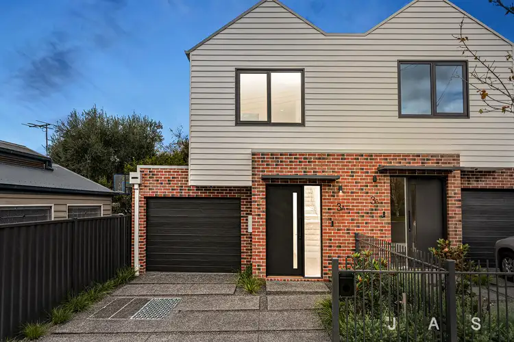 3A Charles Street