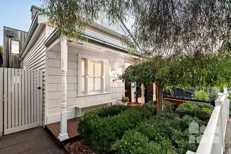 31 Station Road, Seddon VIC 3011