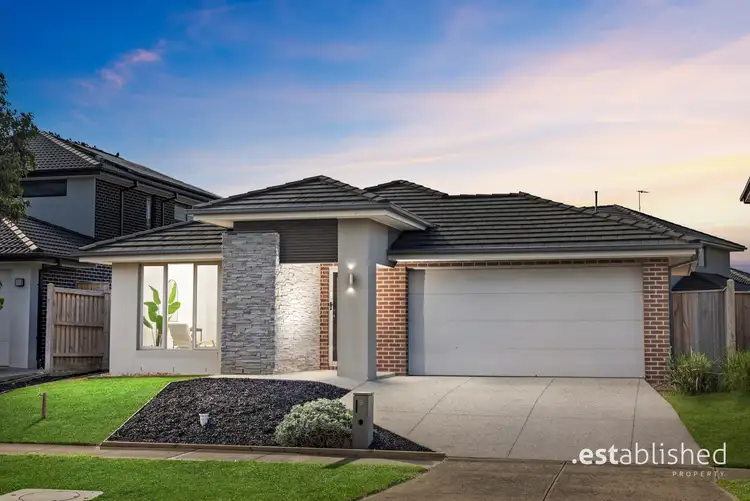 9 Dusty Drive
