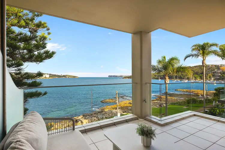 9 Fairlight Crescent