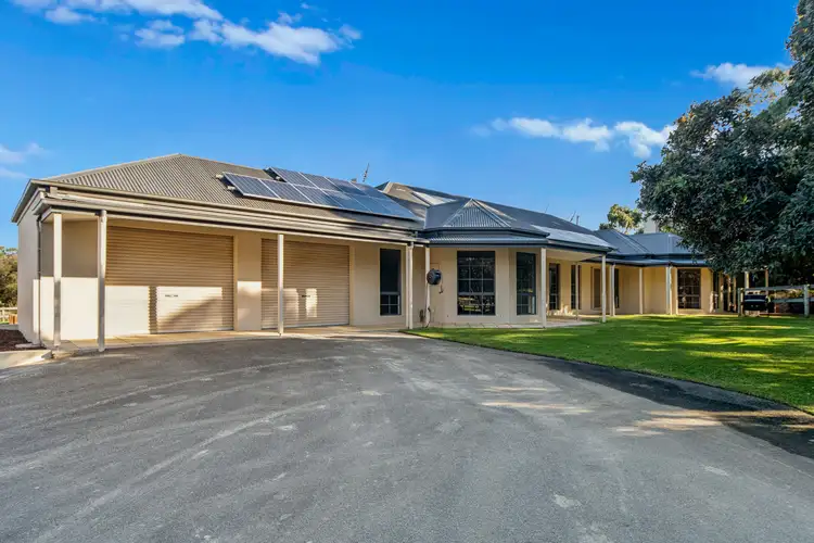 30 Victoria Road