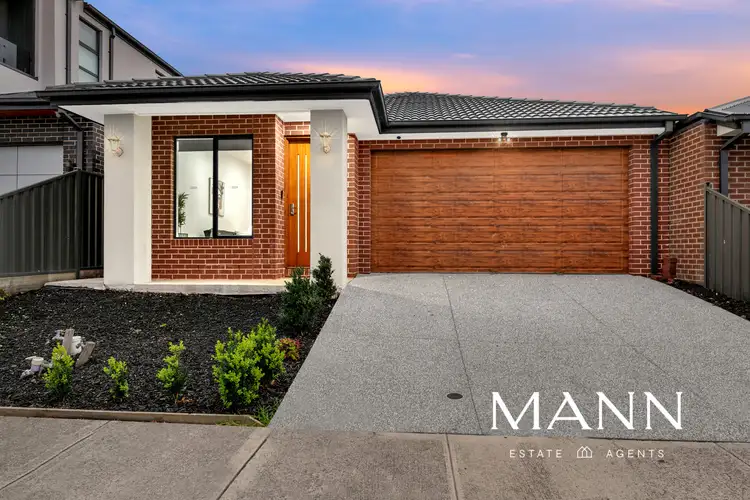 35 Riverine Street