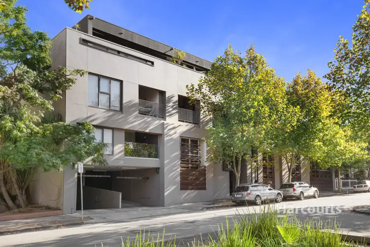 63 Acland Street