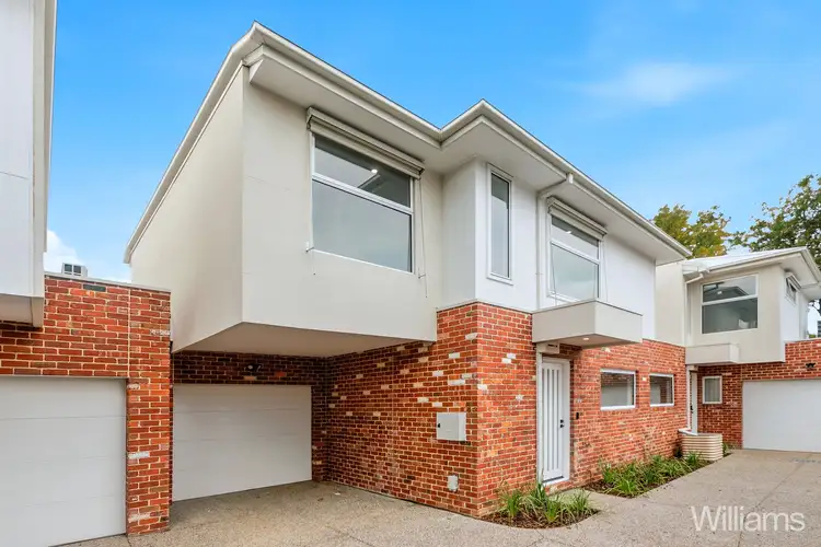 15 Eames Avenue