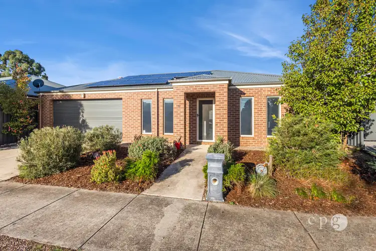 2 Erindale Way