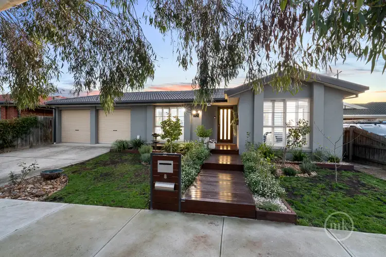 8 Sorrento Place