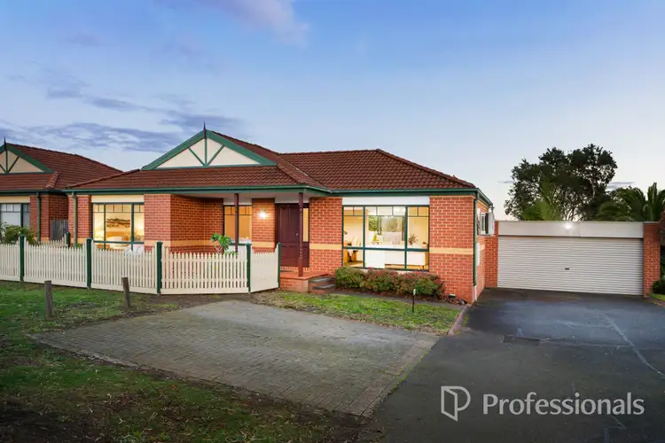 15 Lewis Road