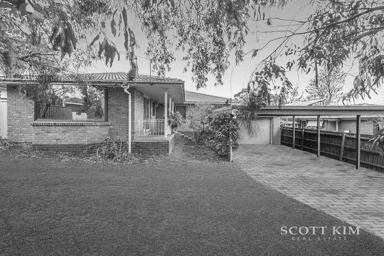 2 Diamond Avenue