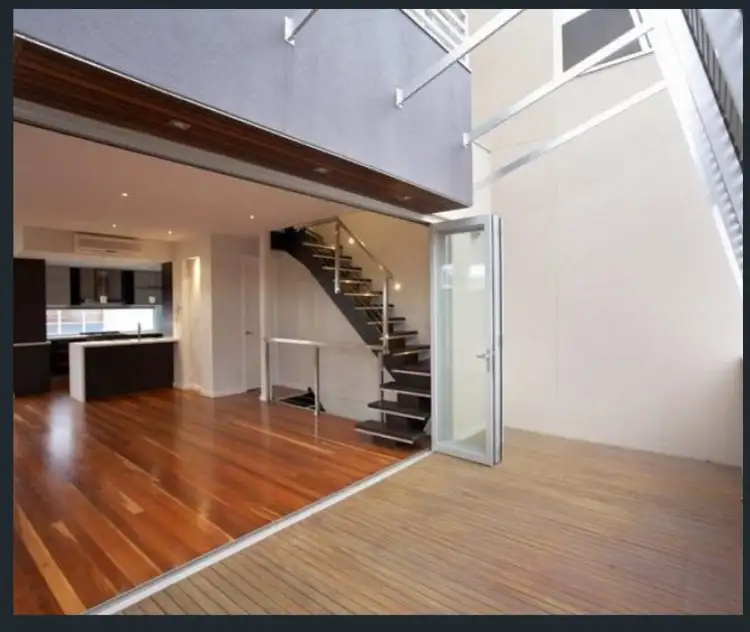 22 Linden Street