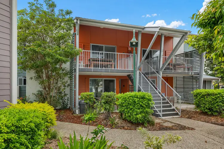 8 Varsityview Court