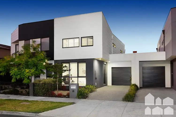 38 Souter Crescent