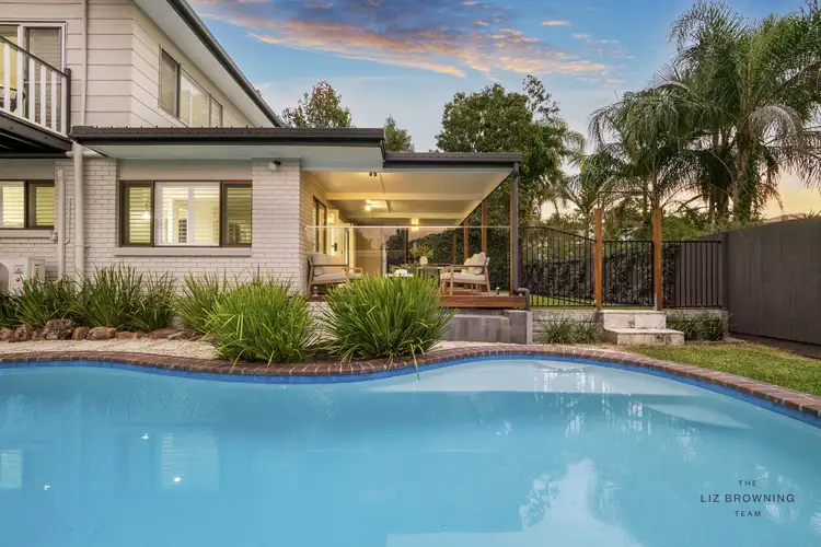 5 Stralock Street
