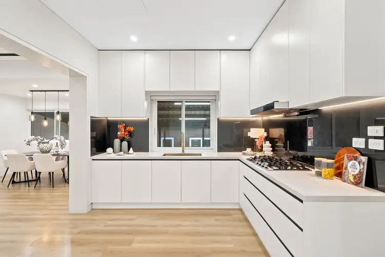 543 Blaxland Road
