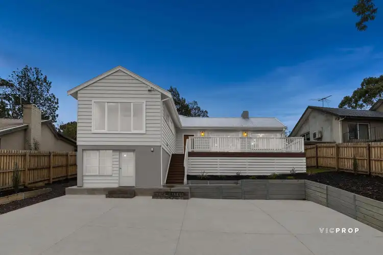 10 Braewood Avenue