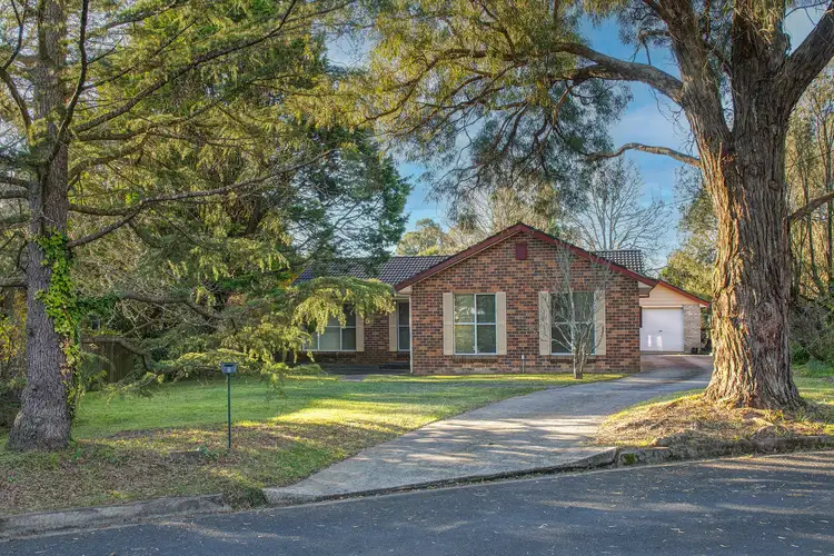 8 Stephens Place