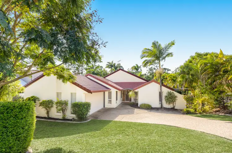 62 Jingellic Drive