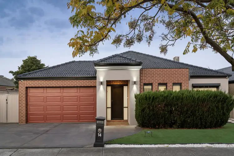 14 Clarence Way