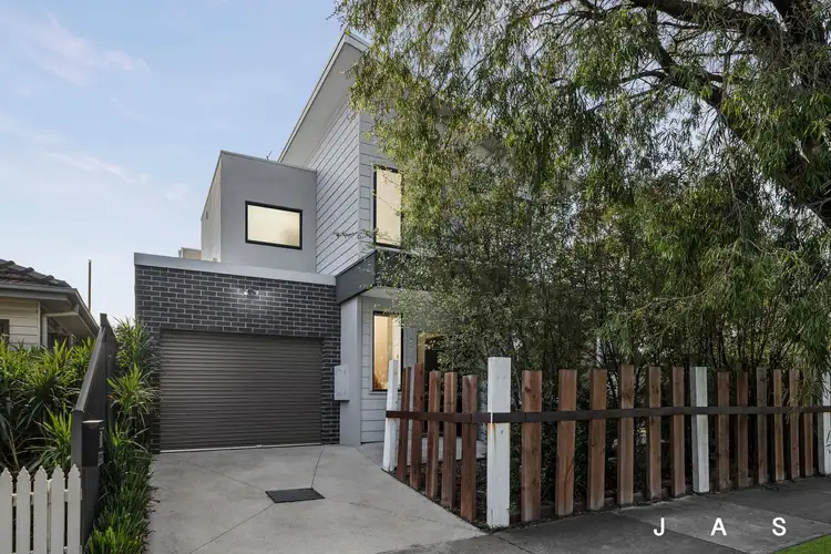 50 Indwe Street