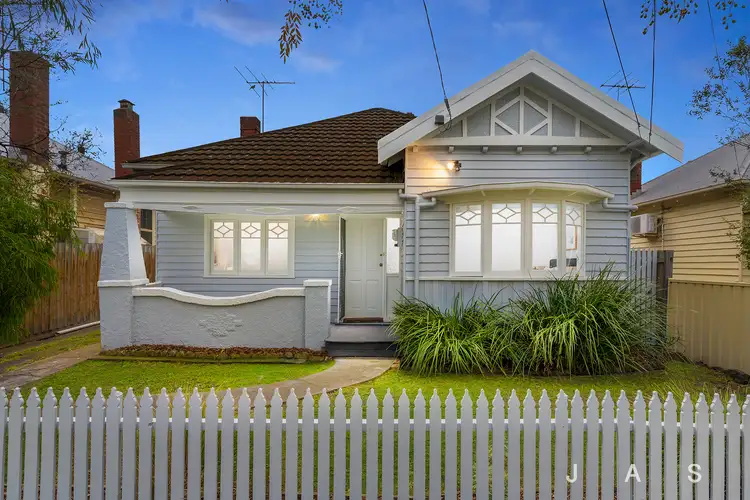 14 Naismith Street