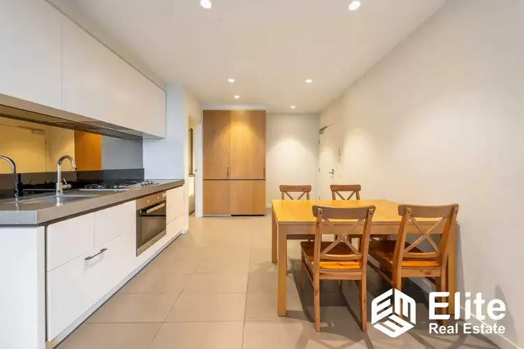 8-10 Daly Street