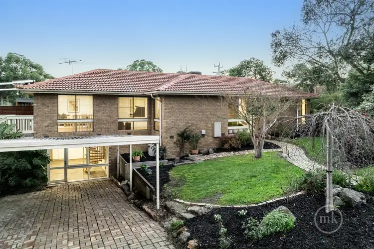 7 Eurabbie Court