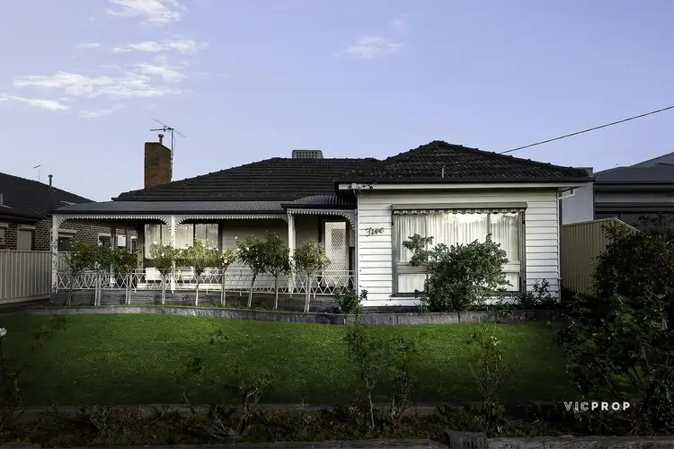 5 Stella Street