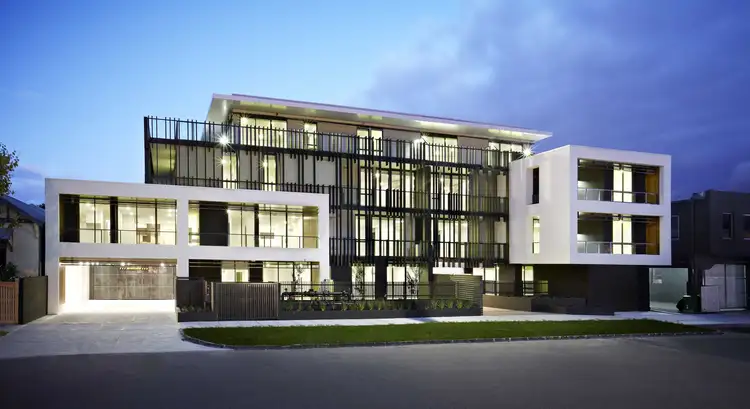 8 Beavis Street
