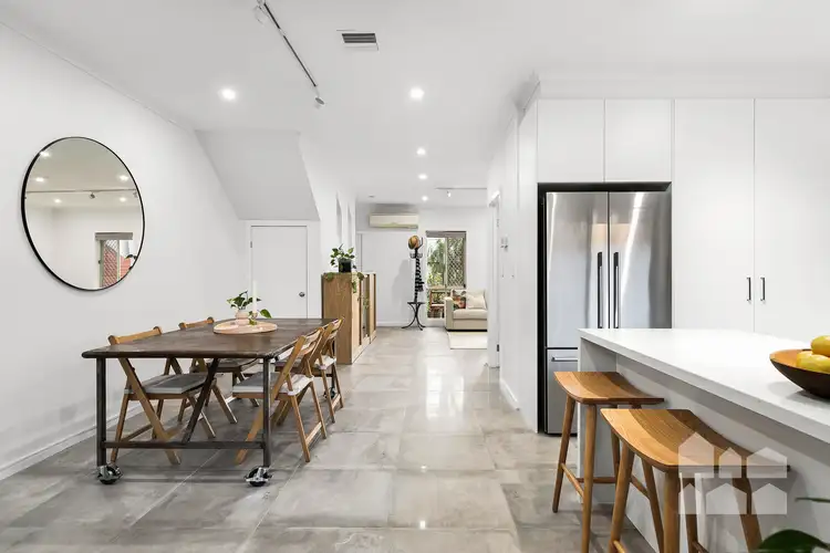 11 Banksia Court