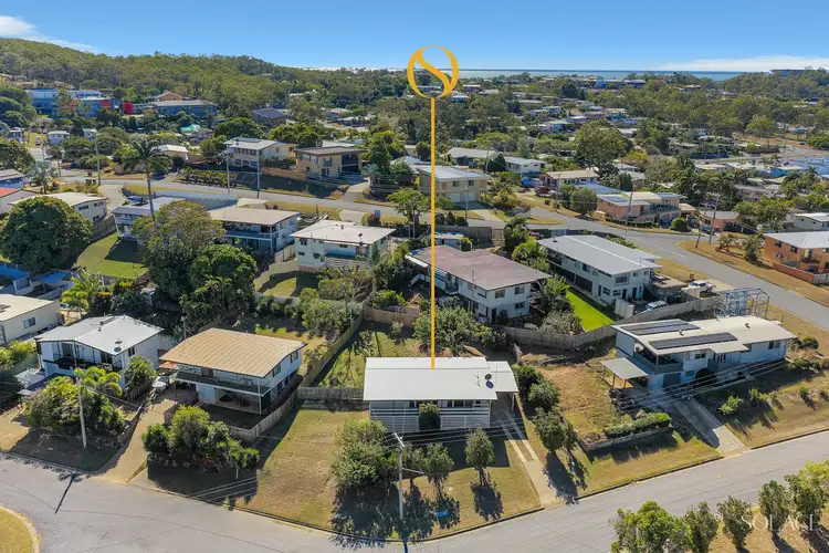 4 Twin Street