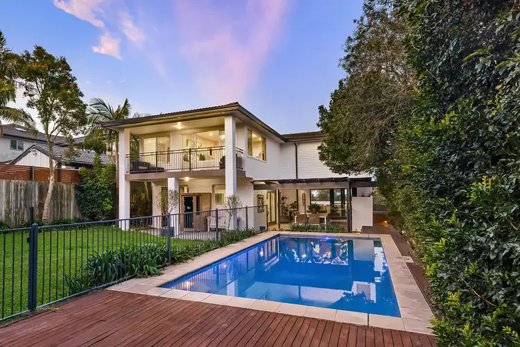 51 Southern Cross Way