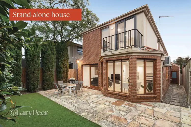 12 Teak Street