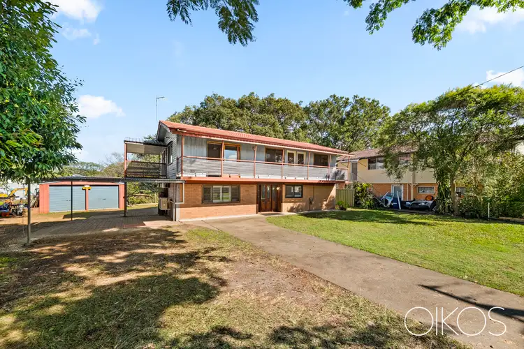 1 Olearia Street East