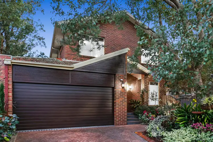 5 Andrews Street