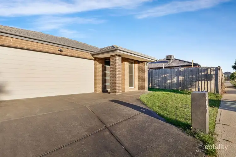 31 The Woods Boulevard