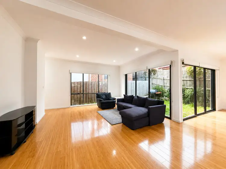 13 Selby Street