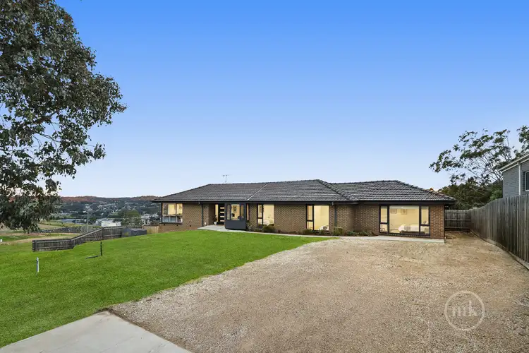 28 Collard Drive