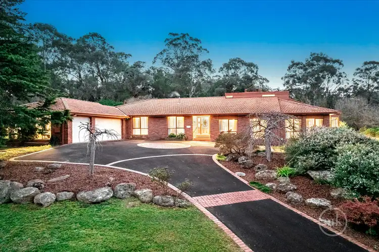 12 Rosehill Road