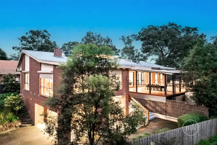 5 Otis Place