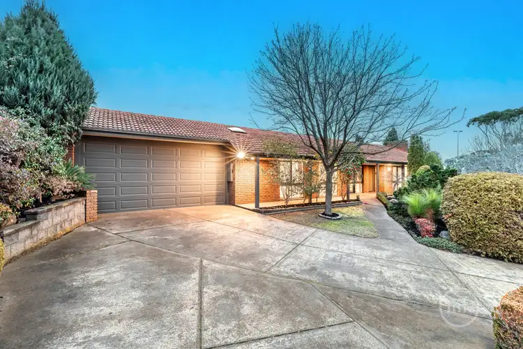 17 Yaralla Crescent