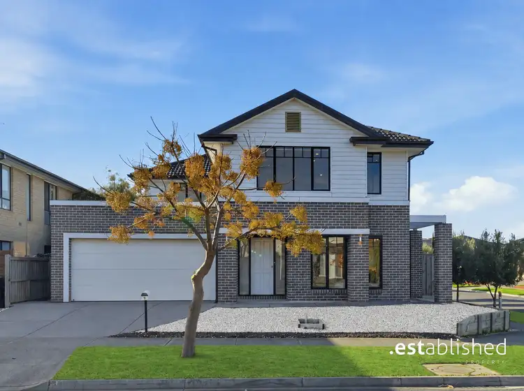7 Roundhay Crescent