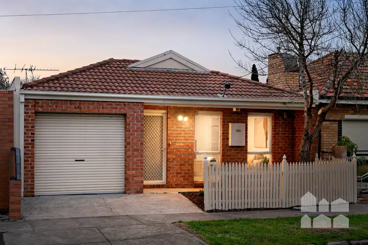 38A Howard Street