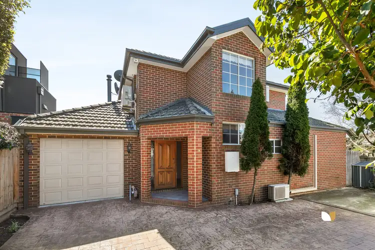 7A Wallace Crescent