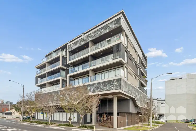 99 Donald Street