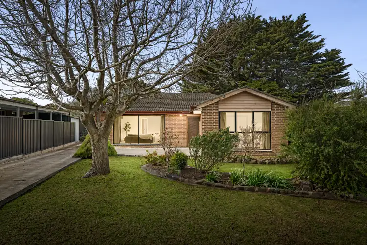 16 Cavendish Drive