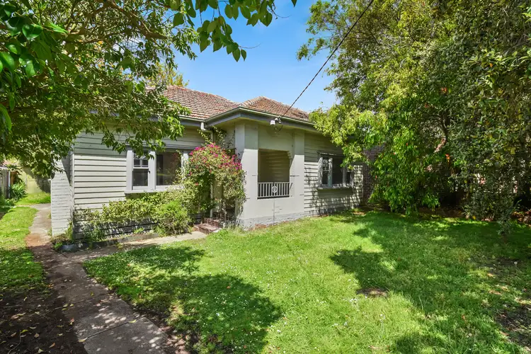 13 Marquis Street