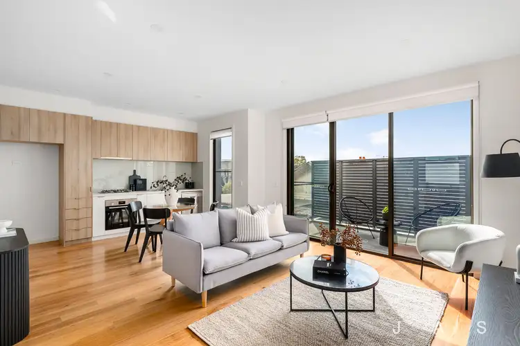 4 Garnet Street