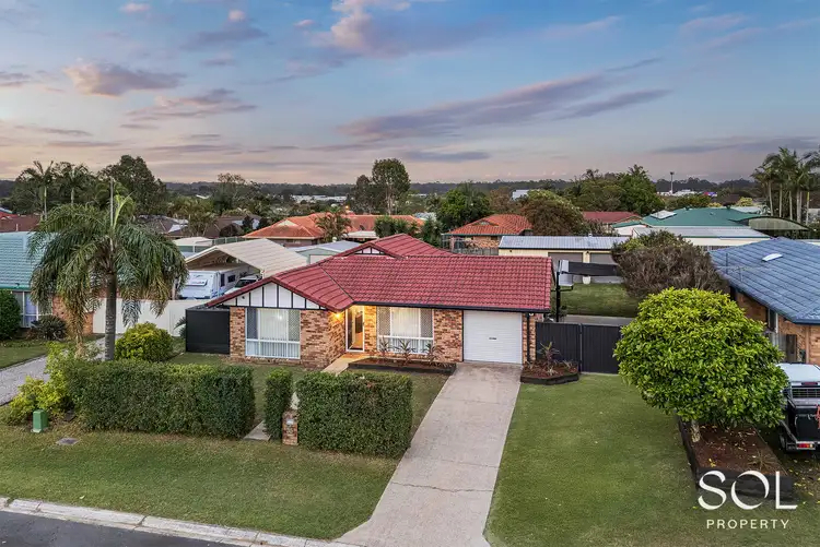 35 Cavalli Crescent